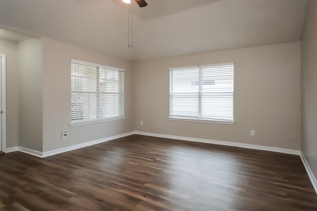 Building Photo - 1419 Penny Royal Ct