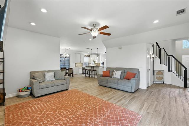 Building Photo - 1314 Pinehurst Dr