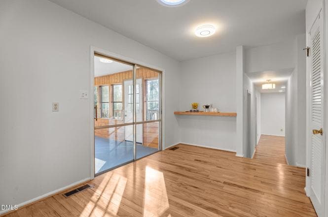 Building Photo - 703 Brookgreen Dr