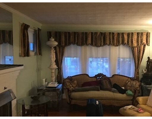 Building Photo - 152 Chestnut Hill Ave