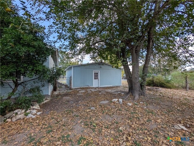 Building Photo - 890 Josephine St