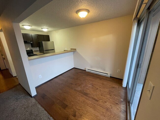 Interior Photo - Rise Apartments