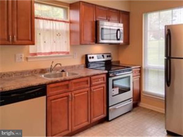 Building Photo - 39 Banbury Ct