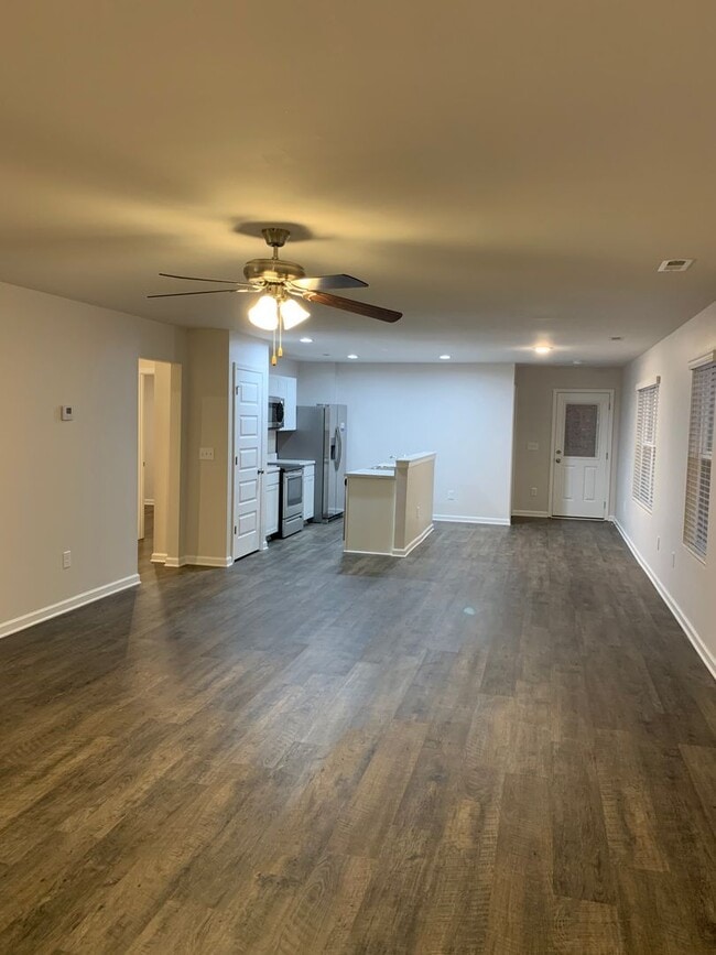 Building Photo - Pre-Leasing Now — Stunning 3-Bedroom, 2-Bath Home in Kilpatrick Landing