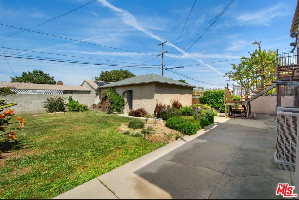 Building Photo - 2903 W 85th St