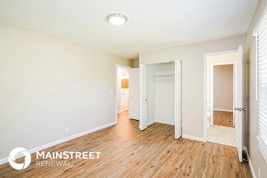 Building Photo - 152 2 Valley Rd