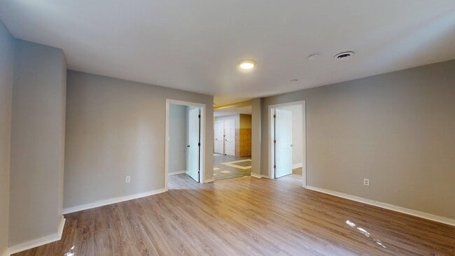 Building Photo - 7023 Clark Ave