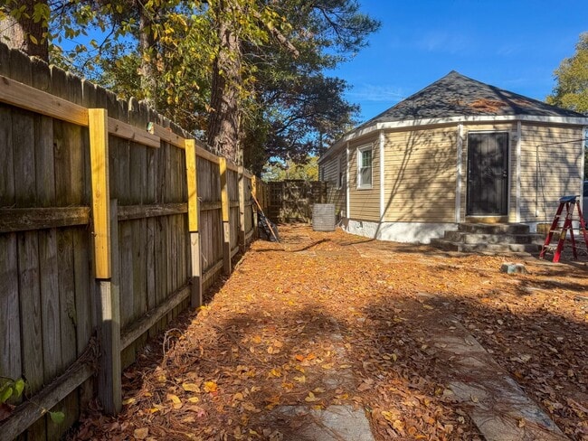 Building Photo - 3000 Courthouse Rd