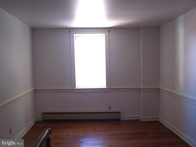 Building Photo - 403 S Braddock St