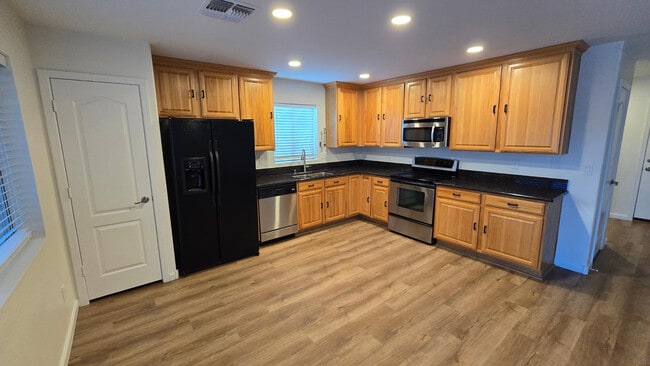 Building Photo - 11439 W Ashley Chantil Dr