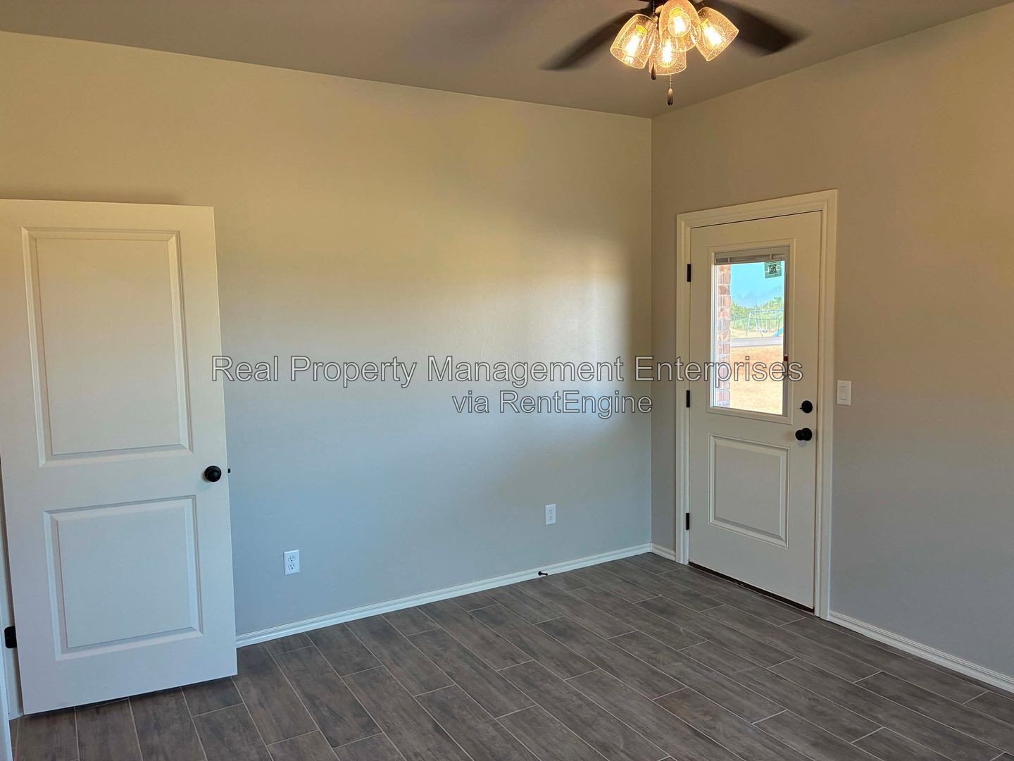 Building Photo - 2571 Gallant Fox Ter