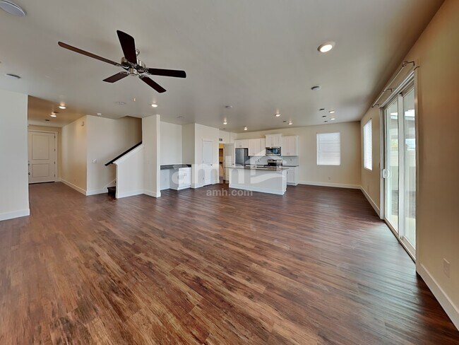 Building Photo - 6615 W Achievement St