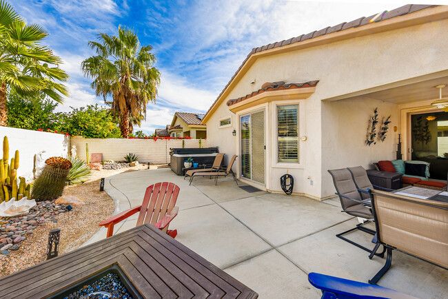 Building Photo - 80538 Avenida Camarillo