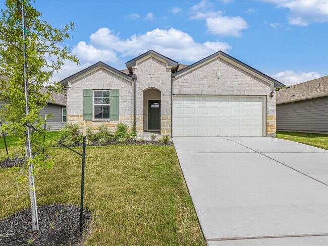 Building Photo - 1305 Camden Ln