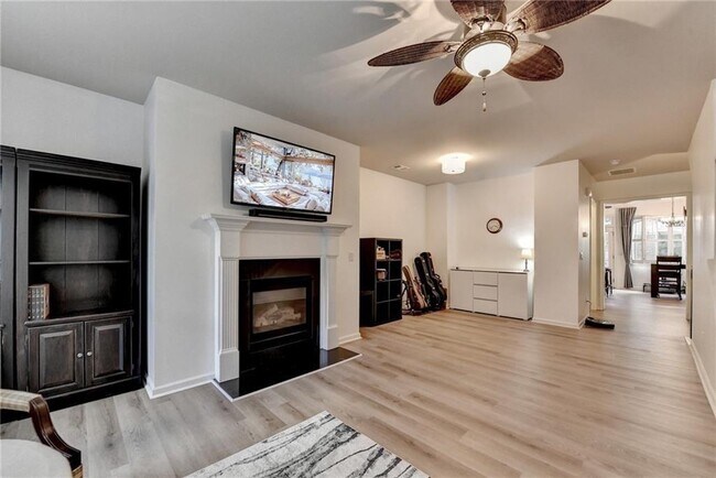 Building Photo - 1177 Ridenour Blvd