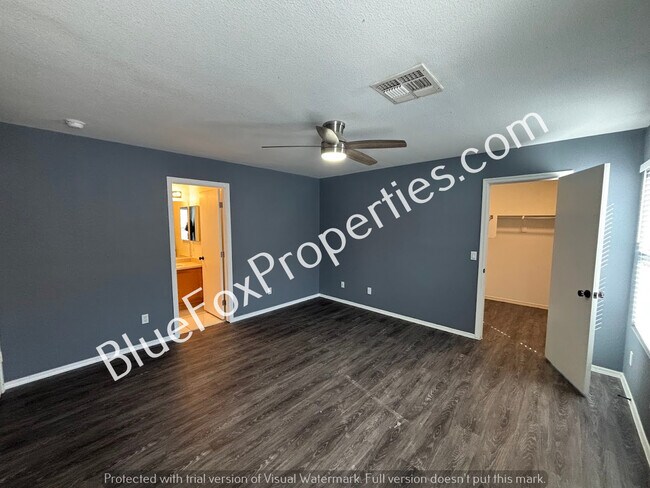 Building Photo - 7579 E Rhiannon Dr