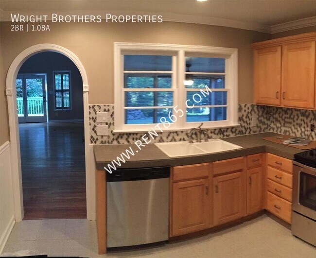 Building Photo - 327 Taliwa Dr