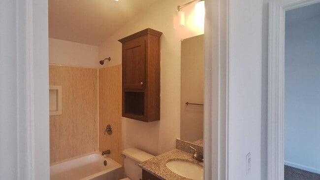 Building Photo - 543 N Lamb Blvd