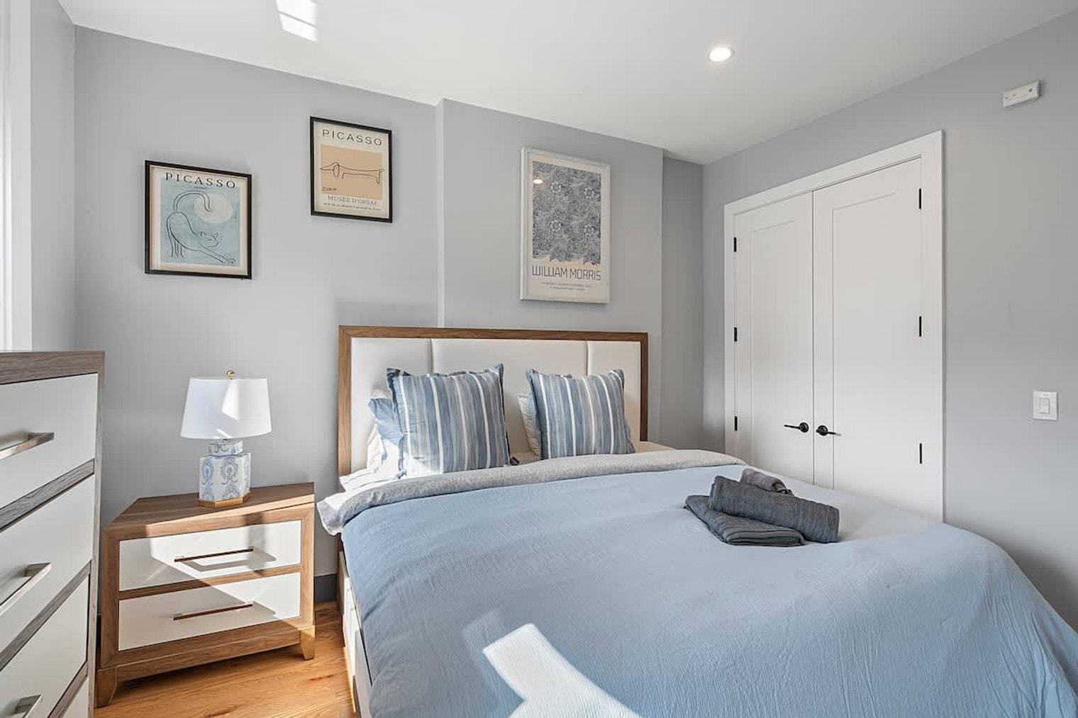 Building Photo - 334 Palisade Ave