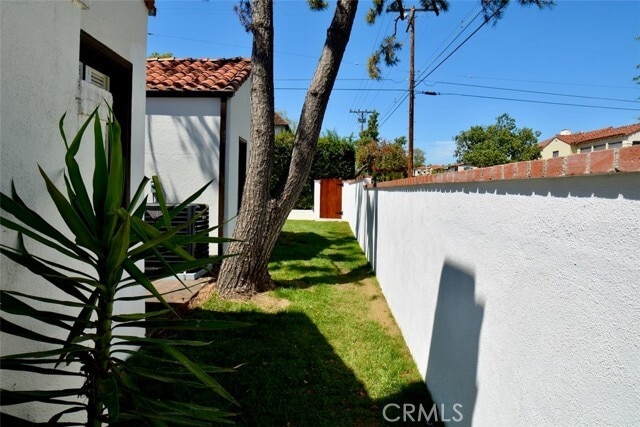 Building Photo - 679 La Mirada Ave