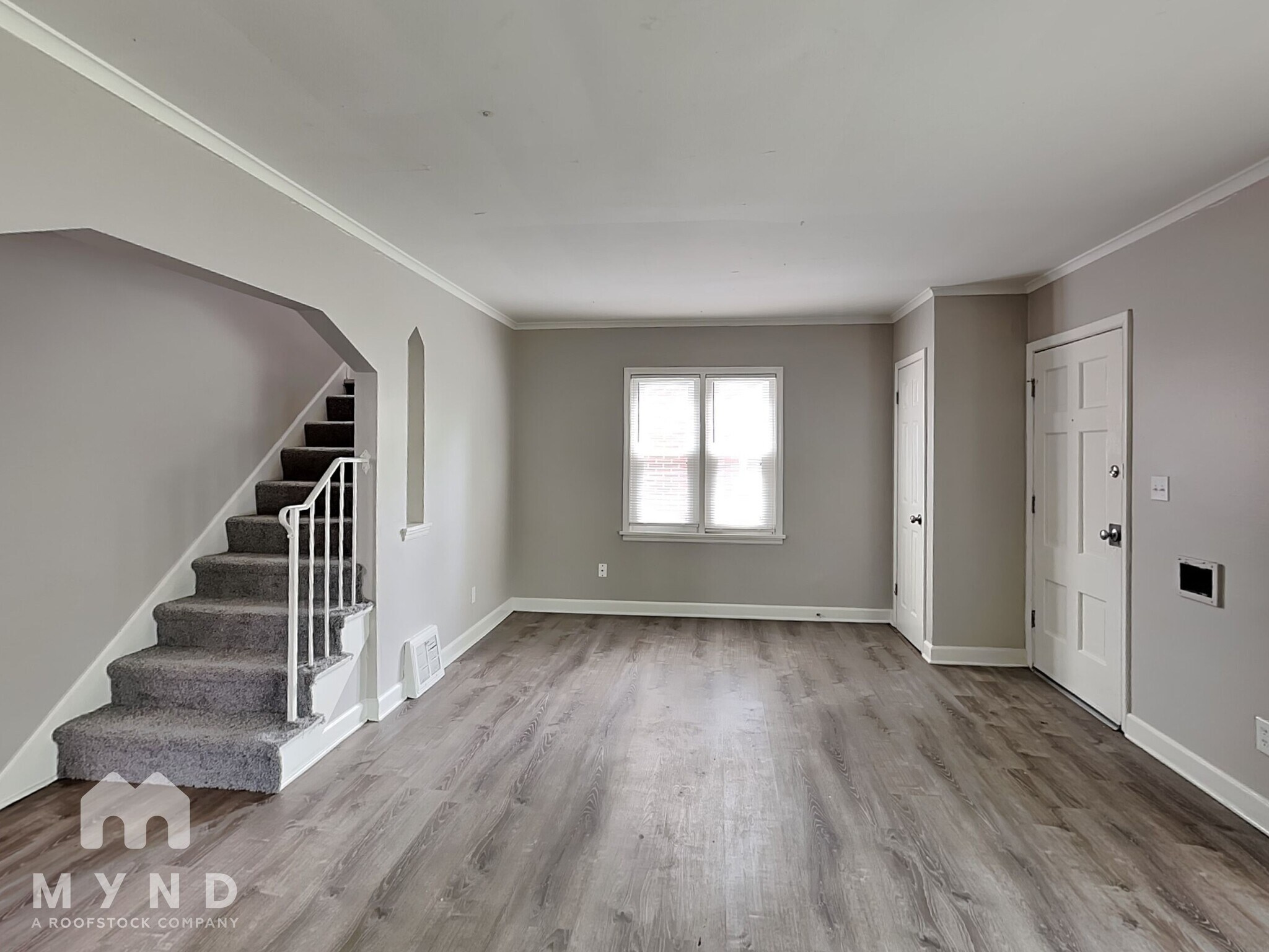 Building Photo - 1082 Lilley Ave