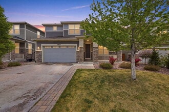 Building Photo - Gorgeous 4-Bed 3.5-Bath Home in Dayton Triangle!