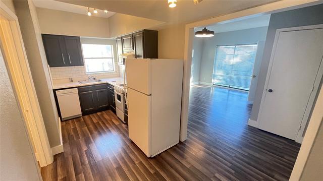 Building Photo - 5837 Velasco Ave