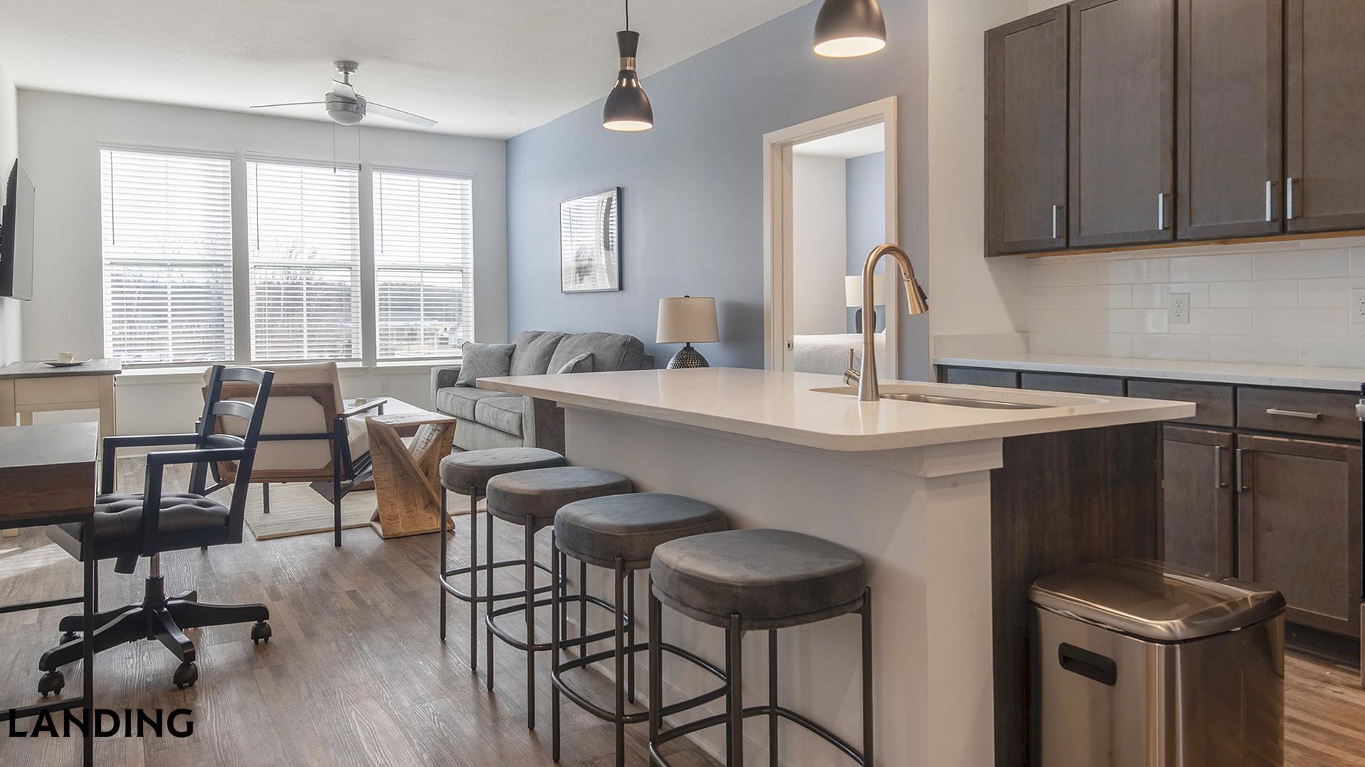 Building Photo - 4670 Merchants Park Cir