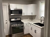 Building Photo - 1201 Tallwood St