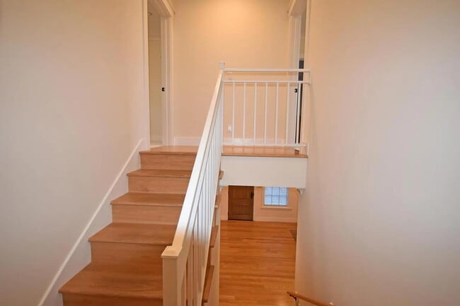 Building Photo - 1705 Palm Ave