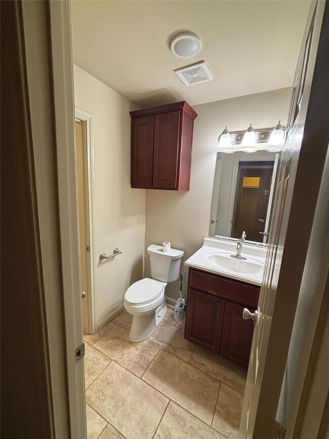 Building Photo - 7600 Emmett F Lowry Expy