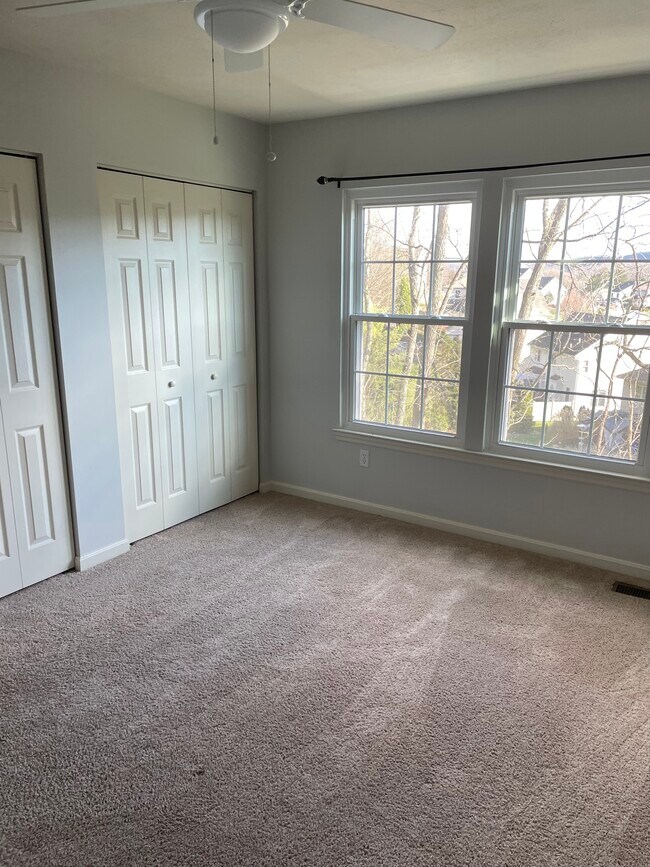 4th Bedroom - 104 Pine Creek Dr