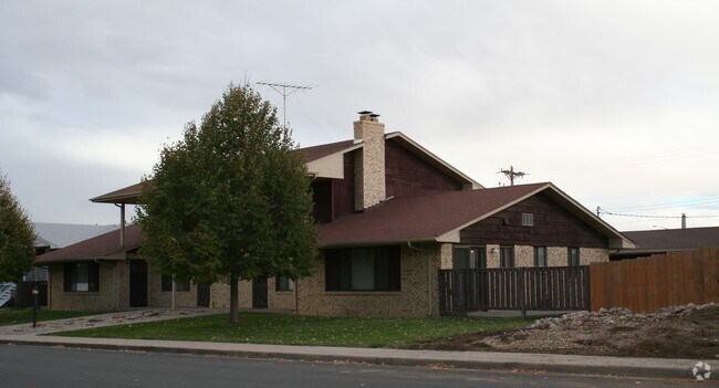 Primary Photo - 1506 E 16th St