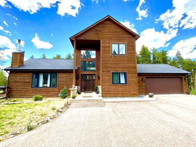 Building Photo - 28 Valley View Ln