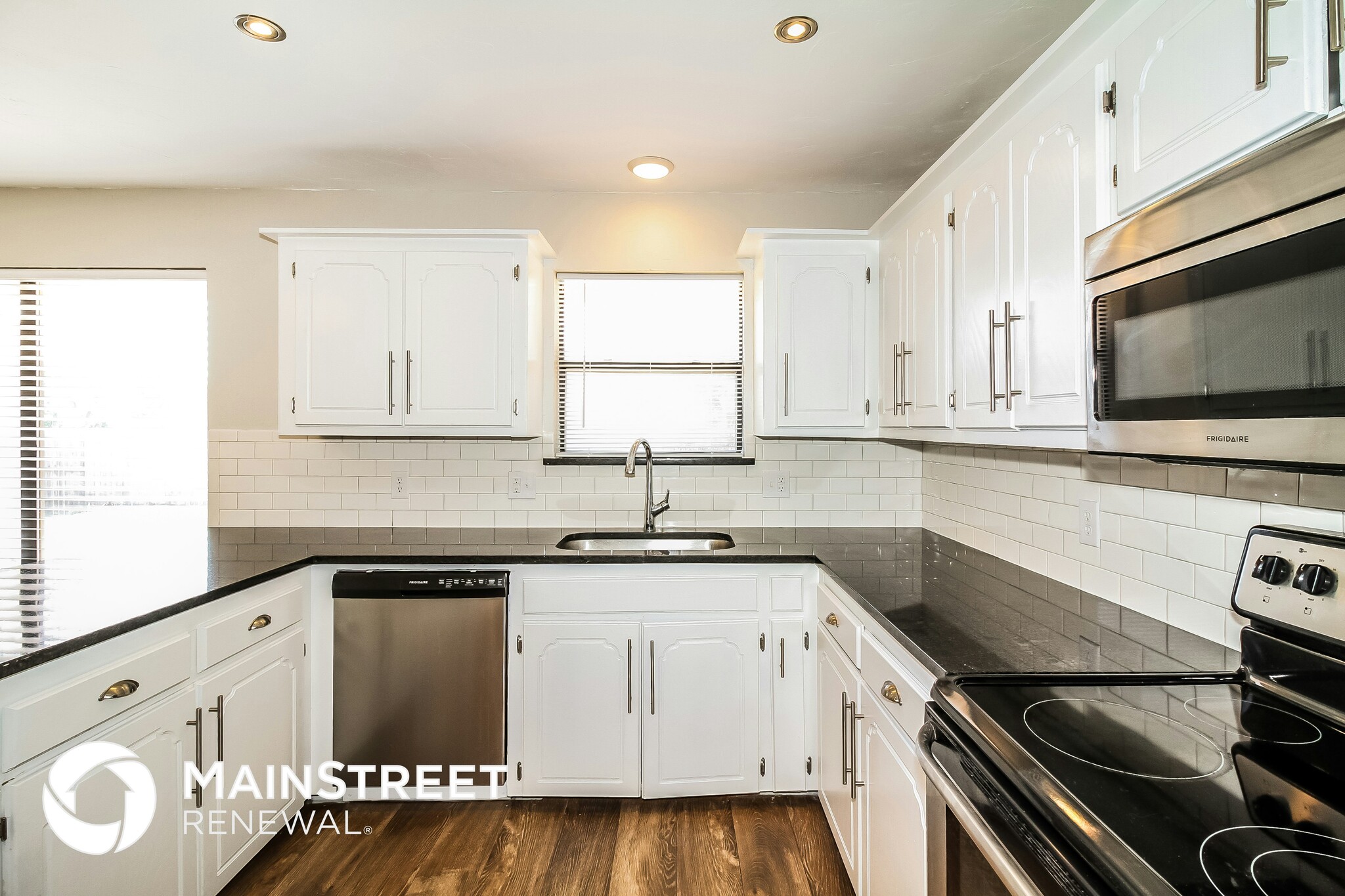 Building Photo - 1113 Countrywood Ln