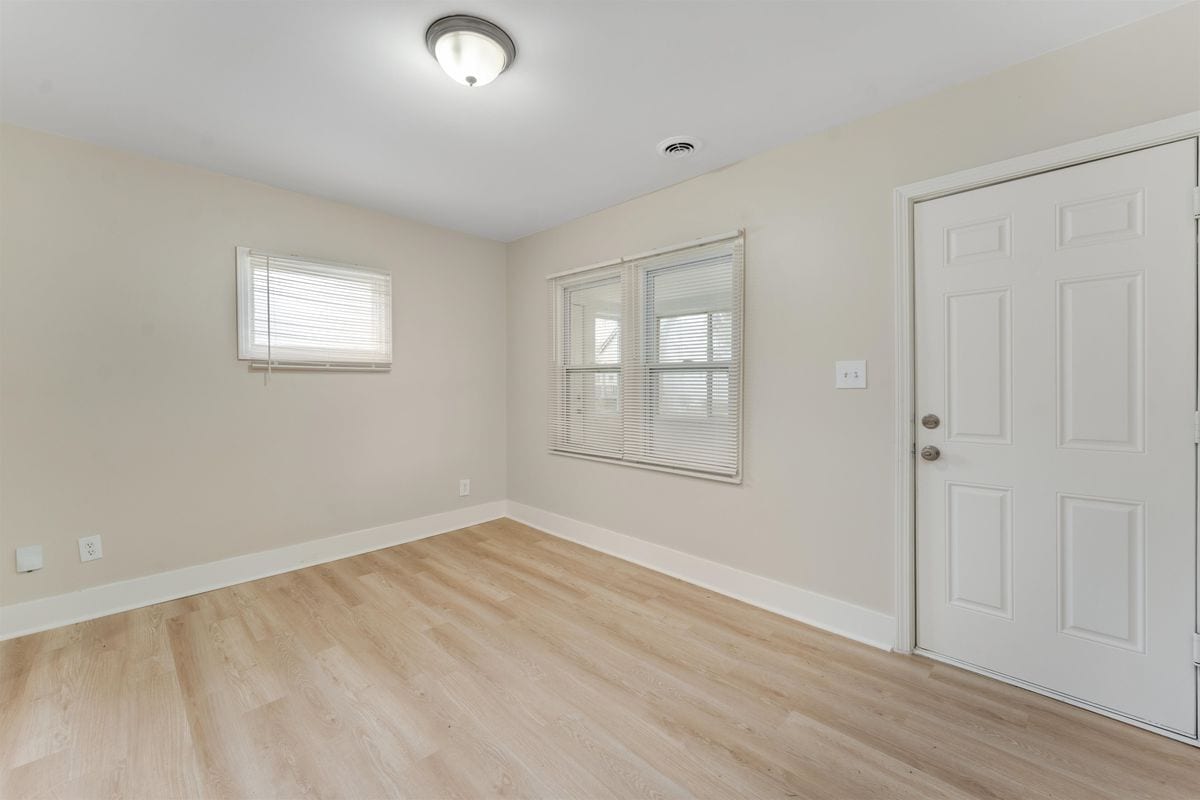Building Photo - 24646 Tuscany Ave