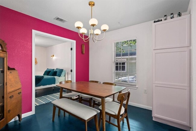 Building Photo - 1407 Sanchez St