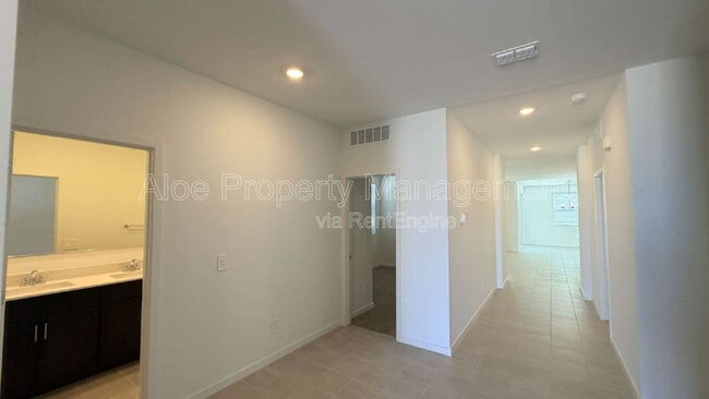 Building Photo - 2379 Fortana Dr