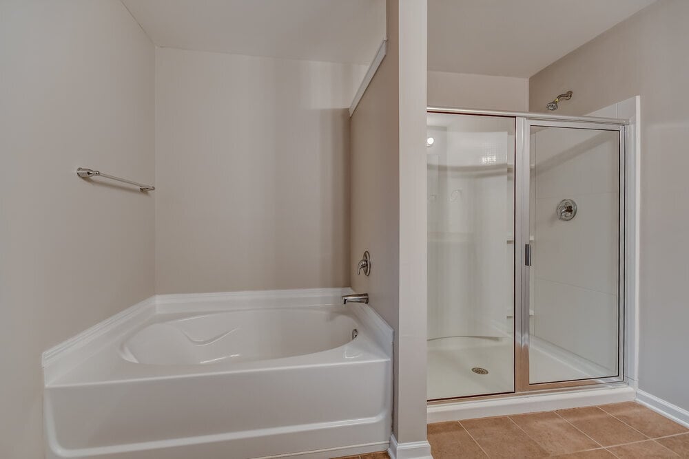 Building Photo - 116 Rosegate Dr
