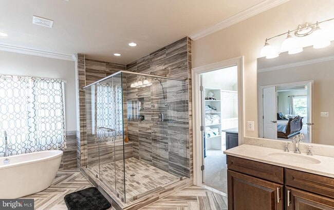 Building Photo - 6626 Ivy Hill Dr