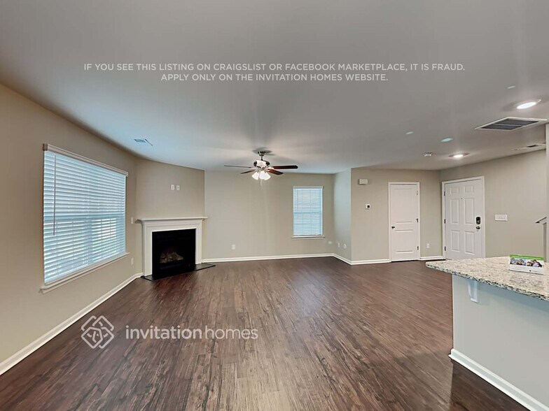 Building Photo - 3160 Green Apple Dr