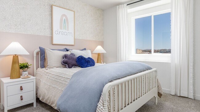 Building Photo - 4 Bed 2.5 Ba 2 Story 2 Car