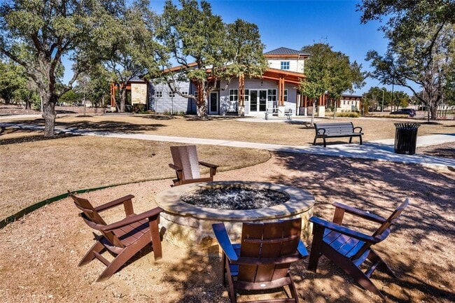 Building Photo - 456 Red Matador Ln