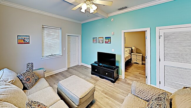 Building Photo - Seagrove Highlands 2109