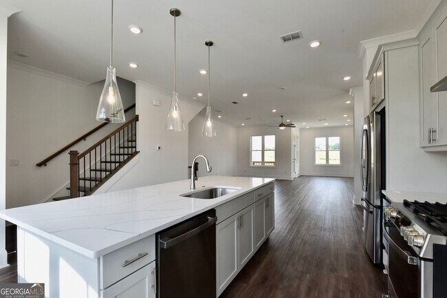 Building Photo - 1510 Westend Wy