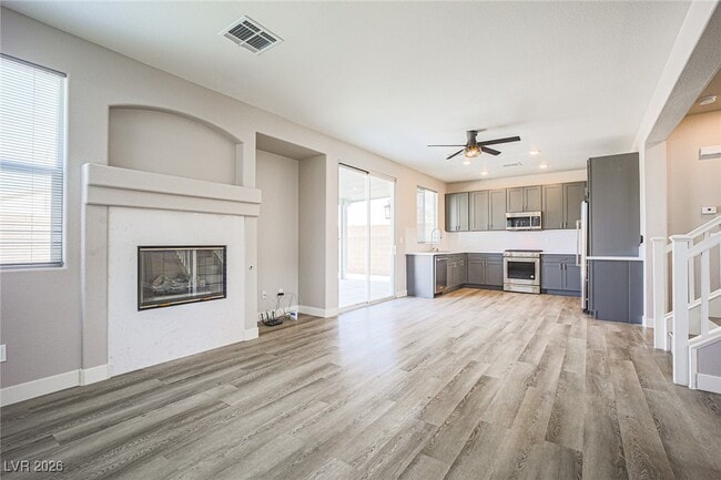 Building Photo - 9456 Rainfall Ave