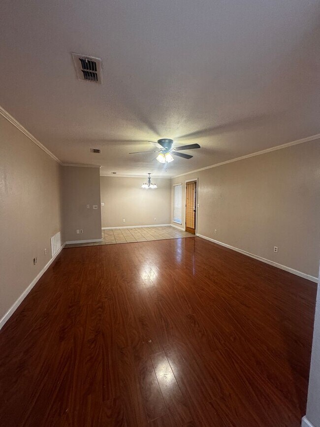 Building Photo - Charming 3bedroom, 2bath home in Estaodao