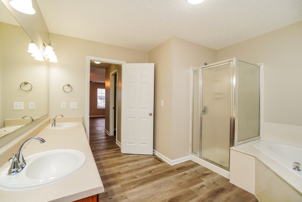 Building Photo - 5718 Cruiser Ave