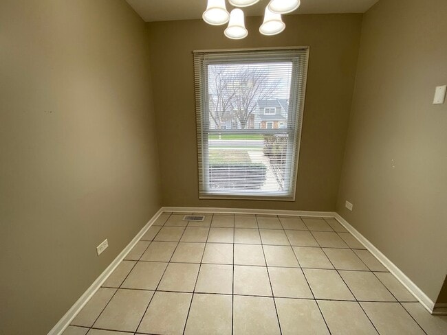 Building Photo - 1987 Franklin Pl