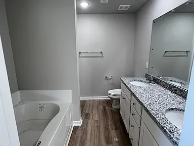 Building Photo - 98 Lotus Ave